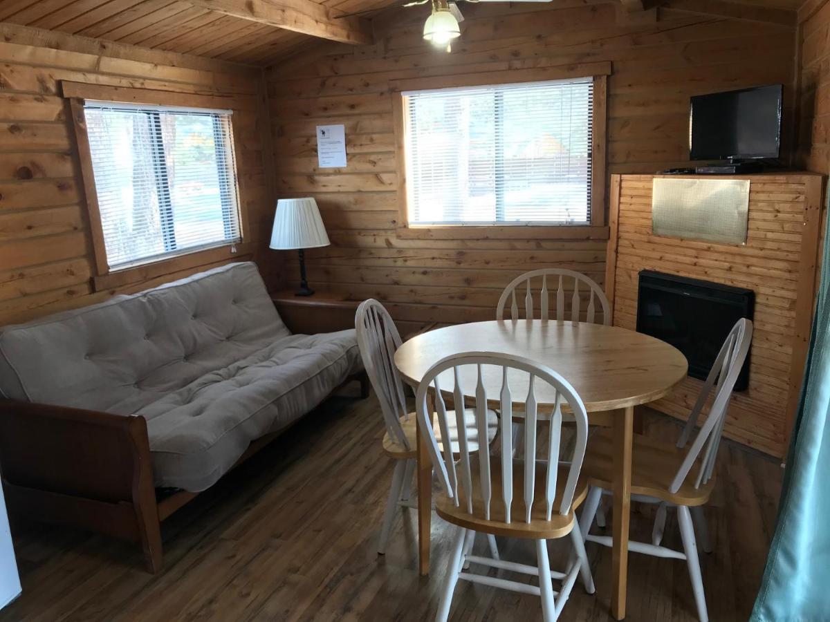 Grandview Cabins & Rv Resort เซาธ์ฟอร์ค ภายนอก รูปภาพ